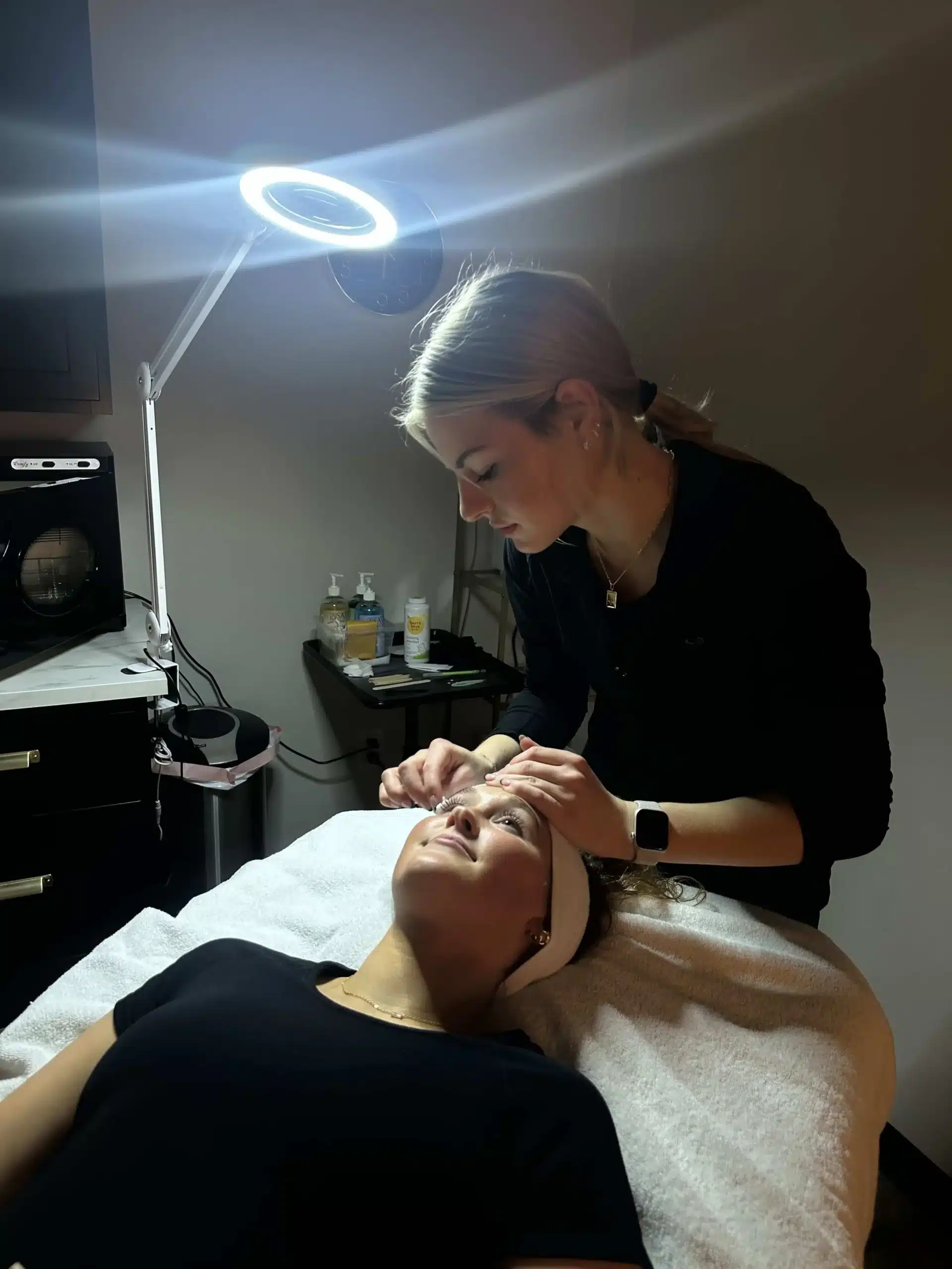 Brows and Waxing, WI 1 Brow Wax & Tint -2