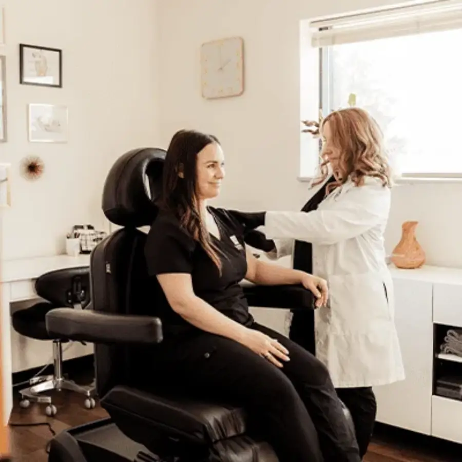 B12 injection treatment at Louré Aesthetics.